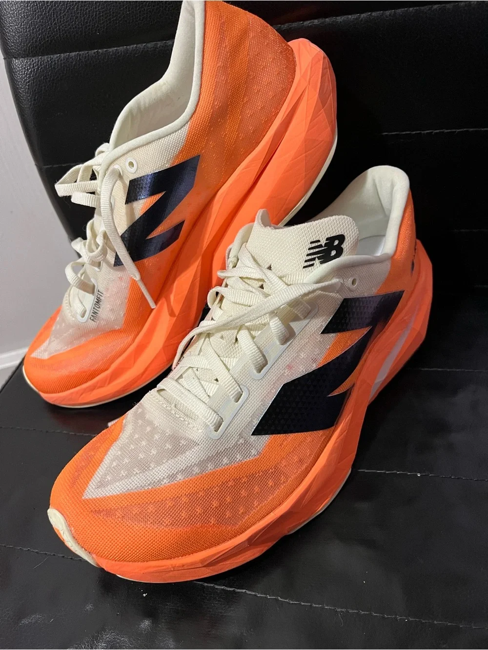 New Balance fuel cell unisex Orange